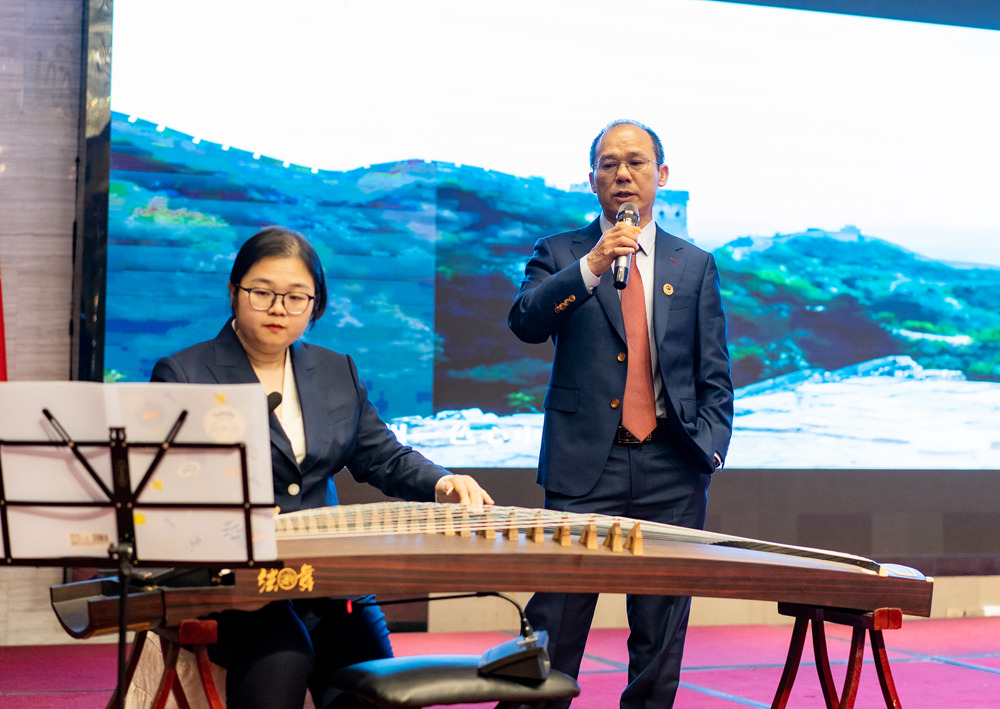 1682471287136468.jpg 員工才藝表演.jpg