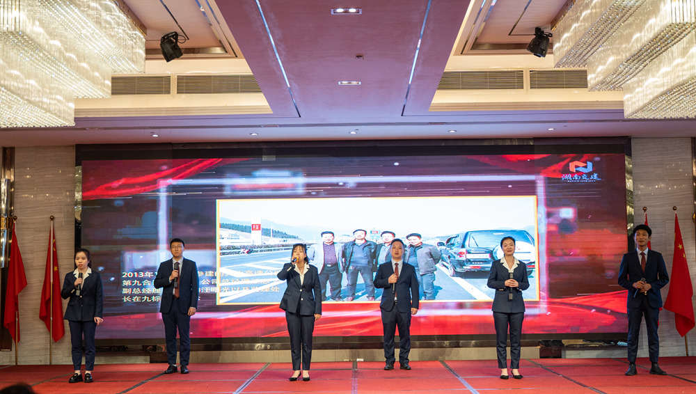 1682471297132630.jpg 合唱明天會(huì)更好.jpg