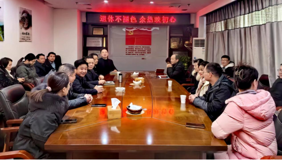 退休不褪色，余熱映初心