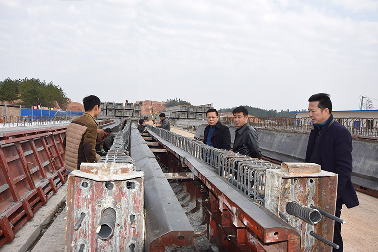 不一樣的春節(jié)，不一樣的責任