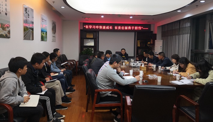 在學(xué)習(xí)中快速成長(zhǎng)  在責(zé)任前勇于擔(dān)當(dāng)